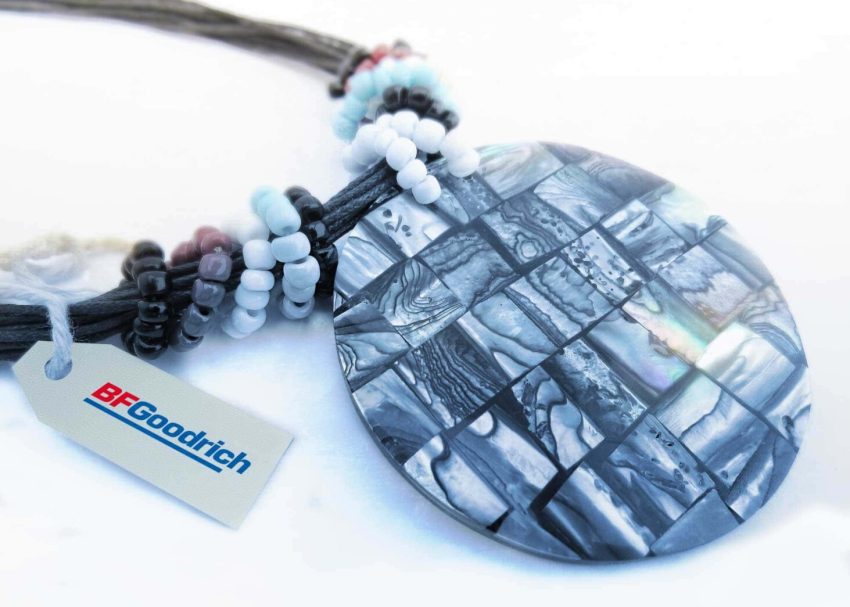 Free PSD Mockups 8 Jewellery Design Tag Mockup