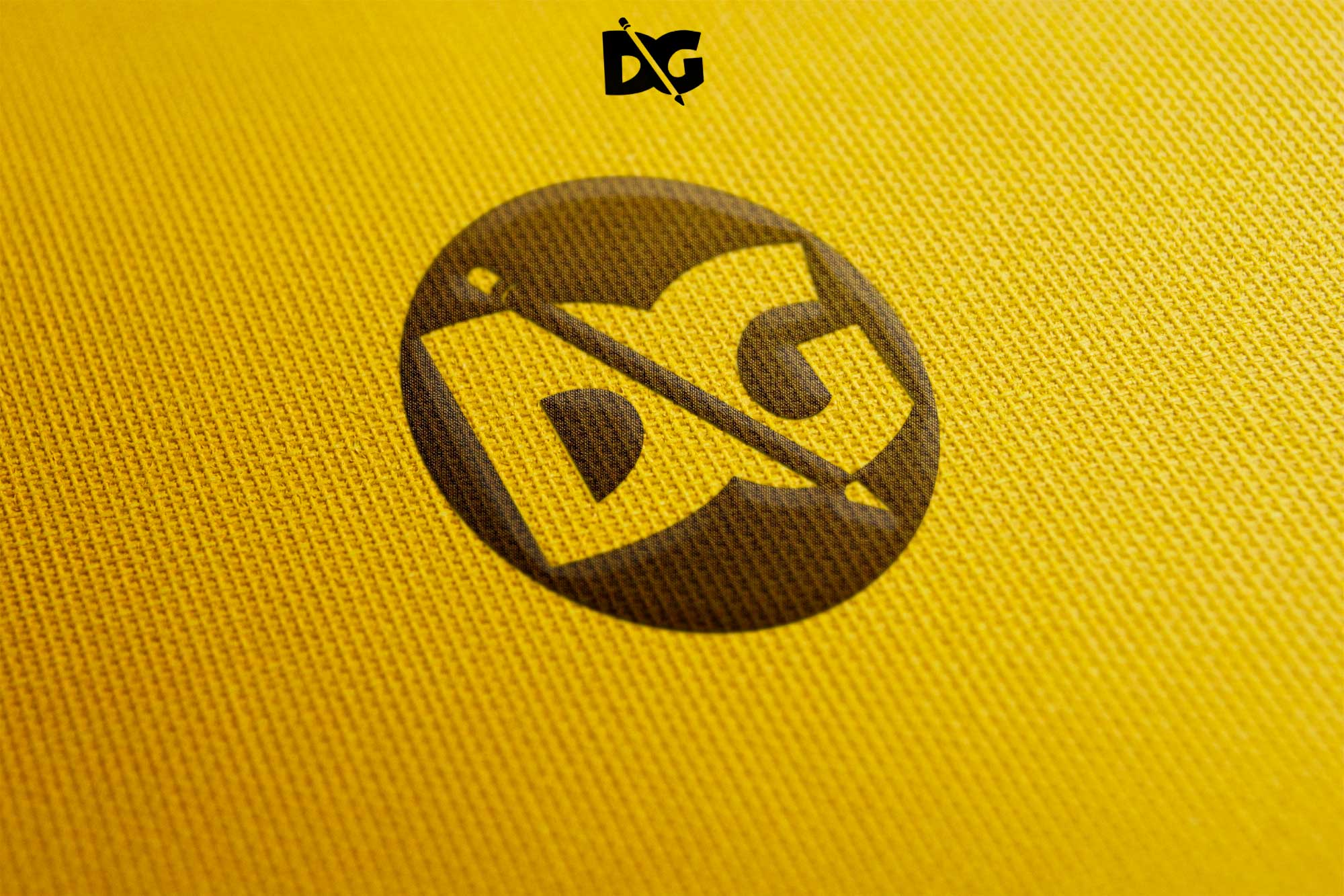Free Cloth Logo Mockup Templates 8 Logo Mockups Presentation