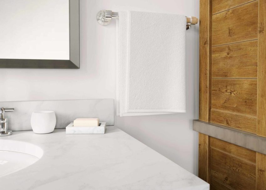 Free Elegant Bathroom Towel PSD Mockup