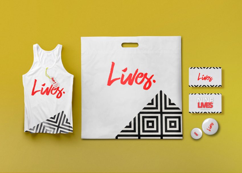 Free PSD Mockups 2 Shopping Bag Branding Mock-Up