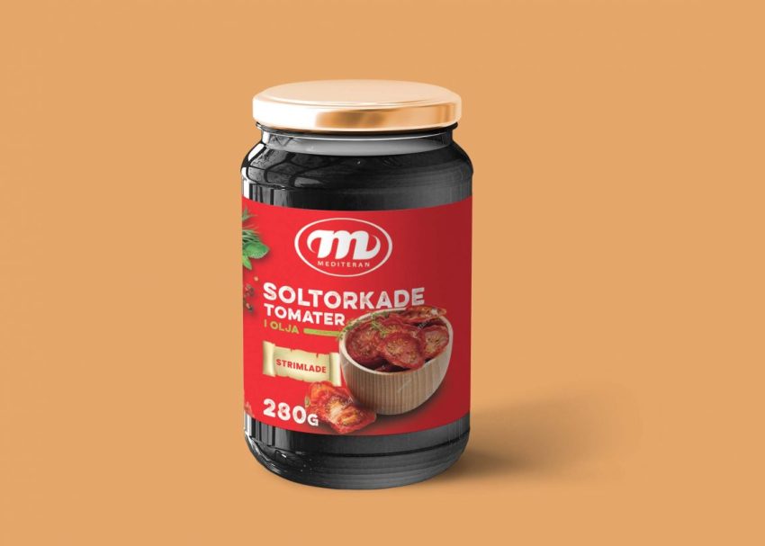 Free Pickle Bottle Mockup