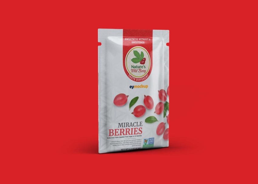 Free Berries Sachet PSD Mockup
